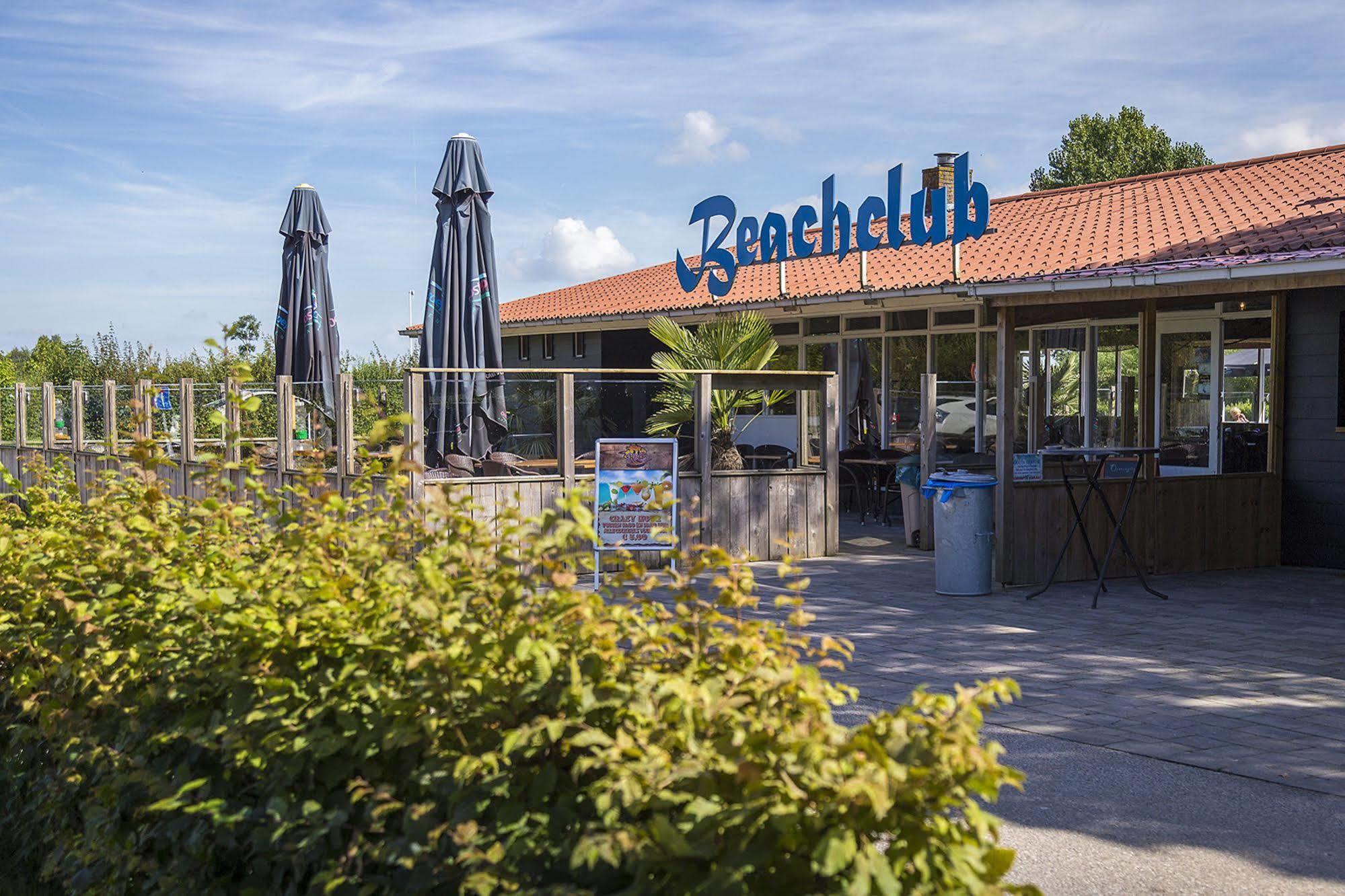 Oostappen Vakantiepark Riviera Beach Biddinghuizen Buitenkant foto