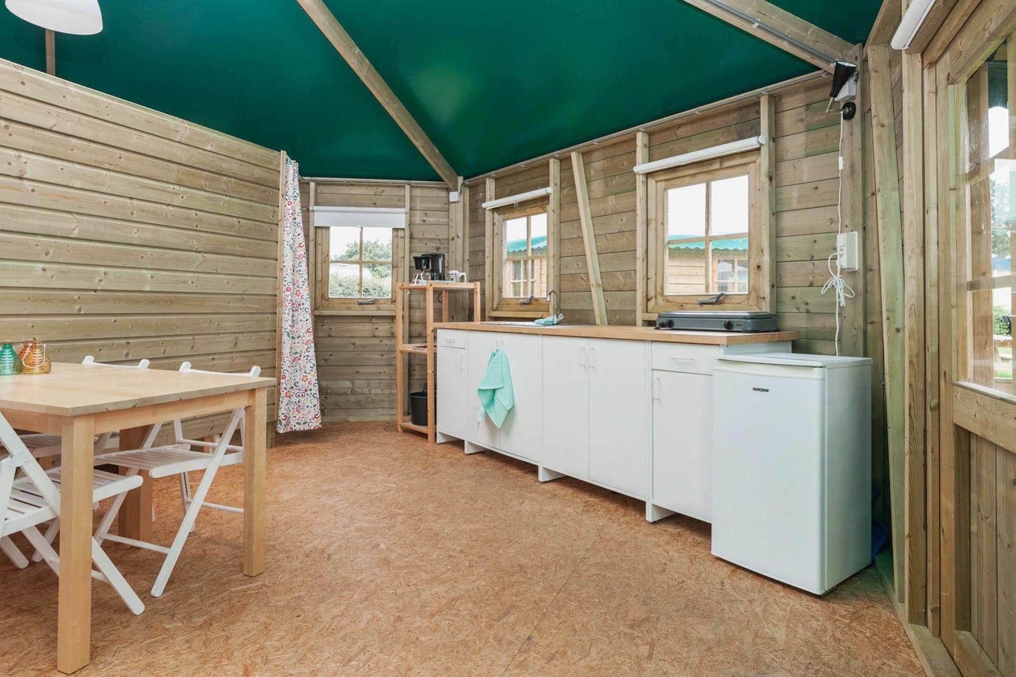 Oostappen Vakantiepark Riviera Beach Biddinghuizen Buitenkant foto